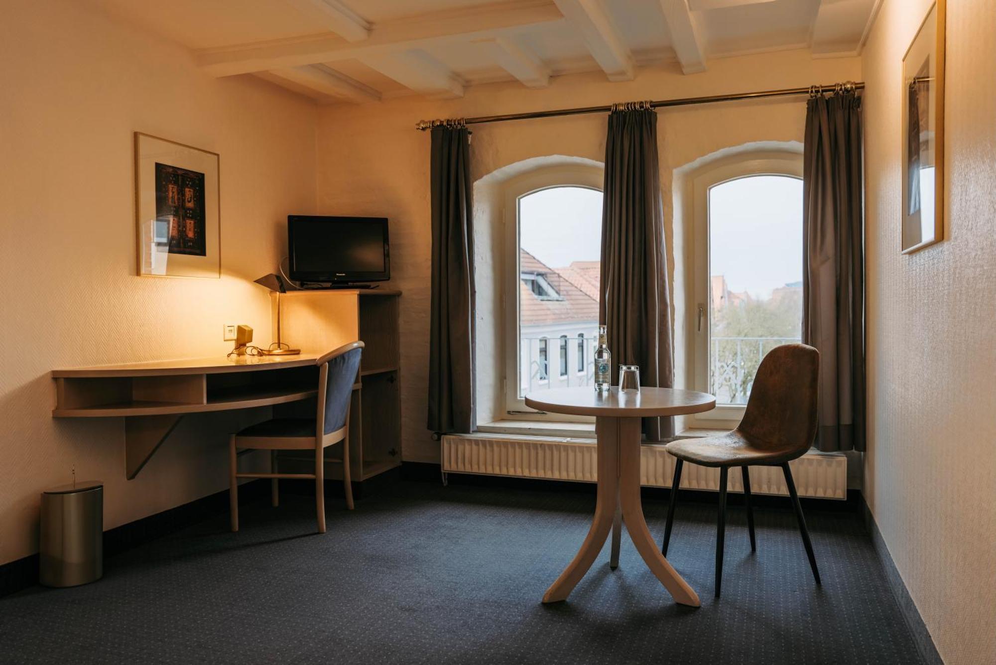 Zur Muehle - Hotel Am Fleth Buxtehude Εξωτερικό φωτογραφία